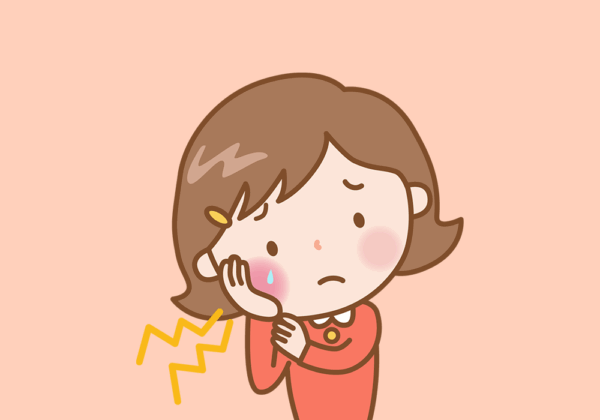 歯が痛い女の子